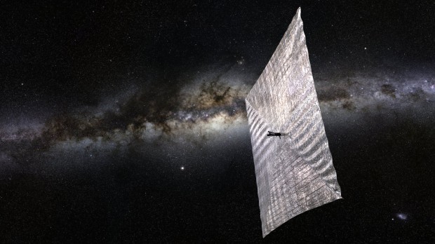 Concepção artística da LightSail-1 no espaço; veleiro solar será lançado na quarta-feira (20) (Crédito: Planetary Society)